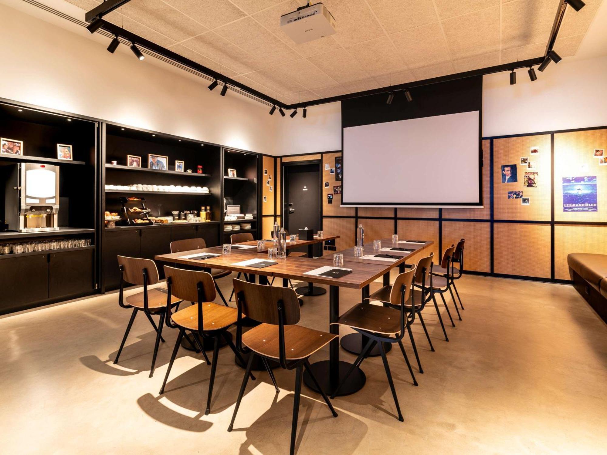 Ibis Styles Paris Villejuif Exterior foto