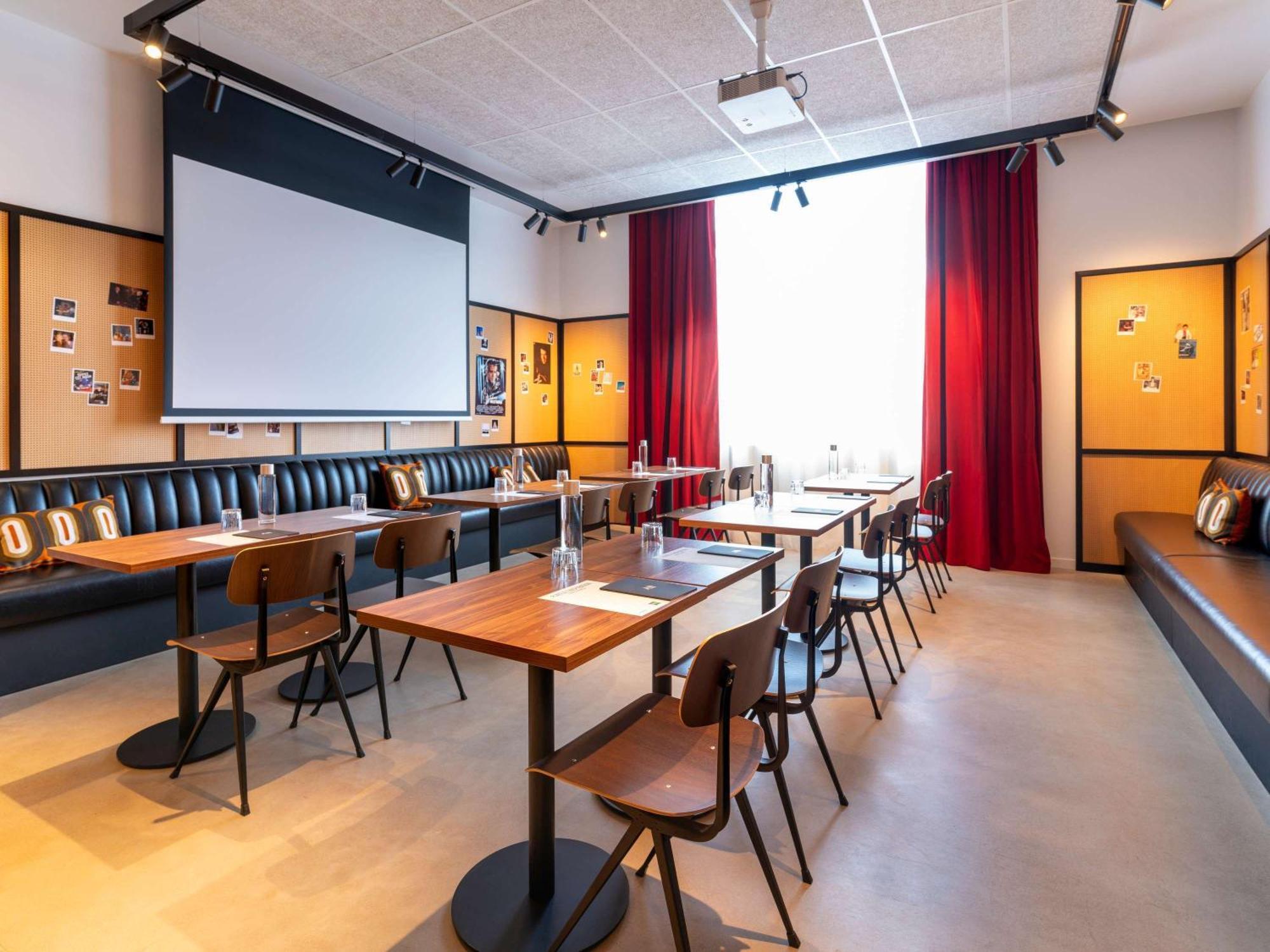 Ibis Styles Paris Villejuif Exterior foto