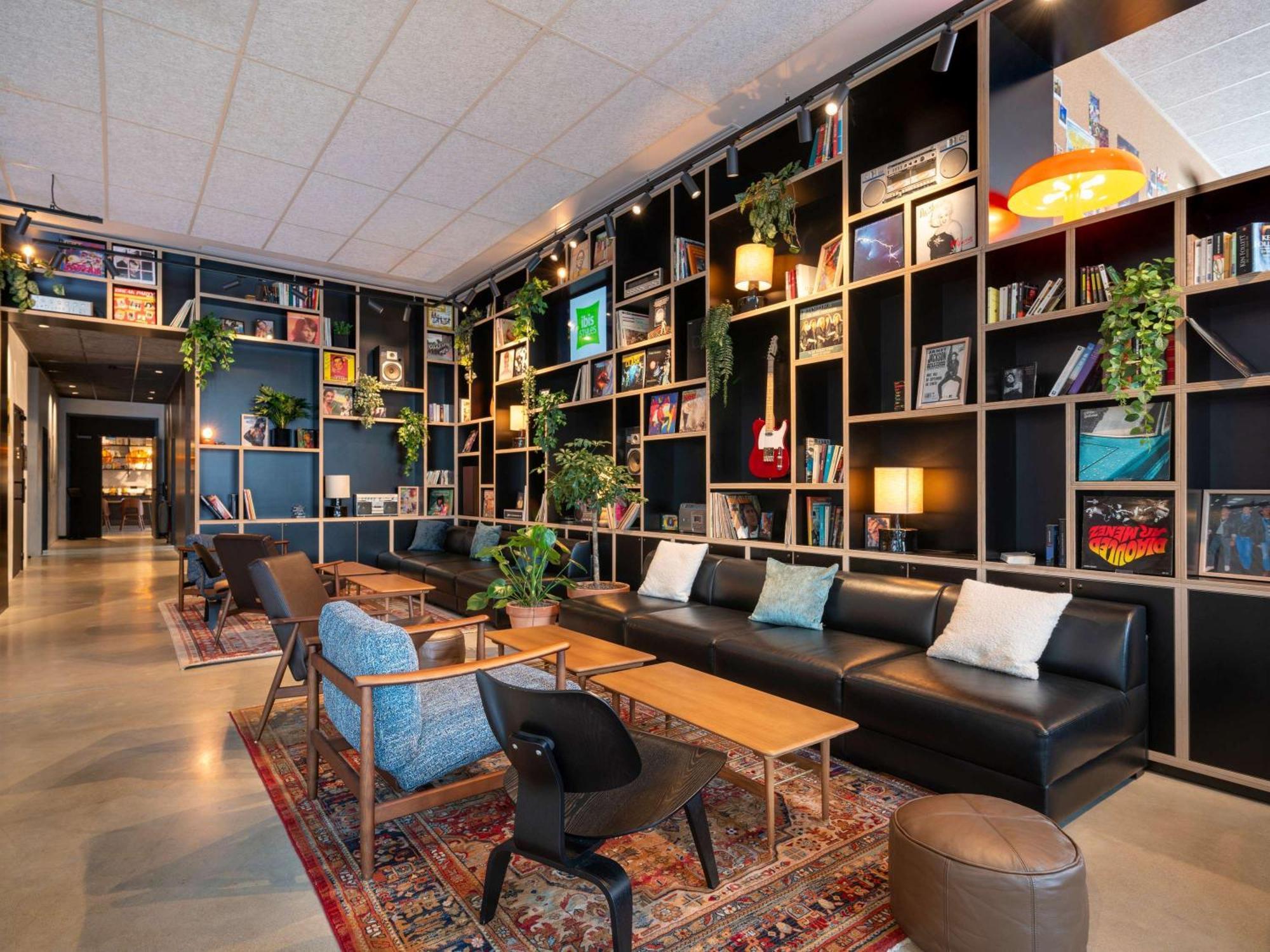 Ibis Styles Paris Villejuif Exterior foto